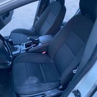 SEDILI ANTERIORI E POSTERIORI VOLVO V50 2011