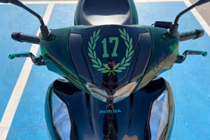 HONDA SH 125-2024 VETRO