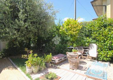 VILLA SINGOLA A CESENA