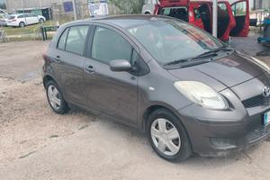 Toyota Yaris 1.3 5 porte Sol