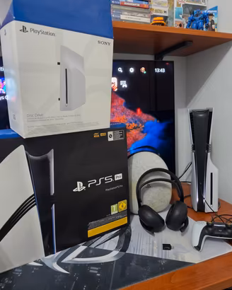 Videogiochi e console PS4/PS5 PRO