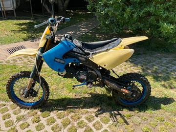 Moto pitbike
