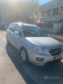 Kia carens 2007 2.0 diesel