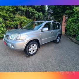NISSAN XTRAL 4 X 4
