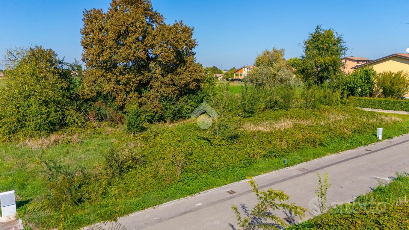 TER. RESIDENZIALE A REGGIO NELL'EMILIA - Altro