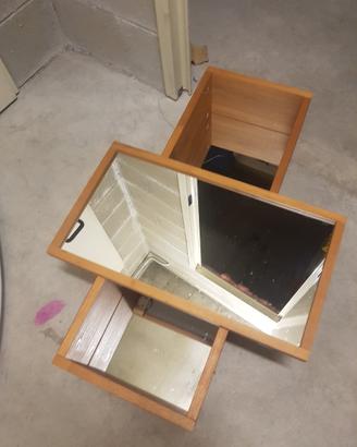 Specchio bagno e faretti luci