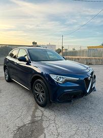 STELVIO Q4  2.2 2019/10