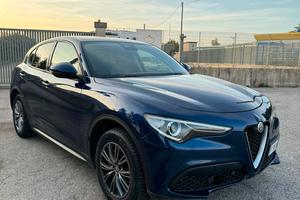 STELVIO Q4  2.2 2019/10