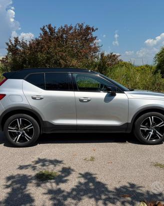 Volvo XC40 2.0 d3 R-design geartronic my20