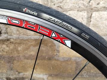 bici da corsa mod Wilier Triestina 