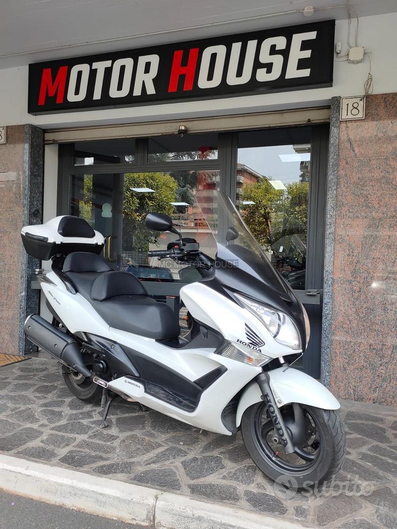 Honda Motorcycles Moto Honda Silver Wing 400 Honda Silver Wing 400