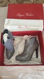 Stivaletto grigio Roger Vivier 