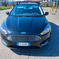 Ford Focus 1.5 Tdci titanium