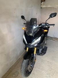 Honda XADV 750