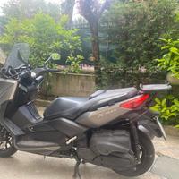 Scooter YAMAHA XMAX 400