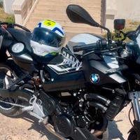 BMW F 800 R con Akrapovic