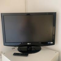 Monitor / Tv + Fire Stick