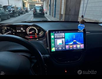 Autoradio android 10 specifica per Peugeot 208 - Audio/Video In vendita a  Palermo