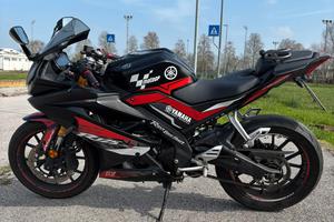 YAMAHA YZF R125 