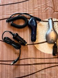 Caricatori per cellulari auto