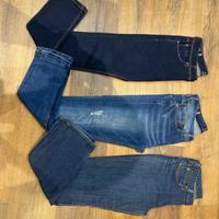 Stock jeans