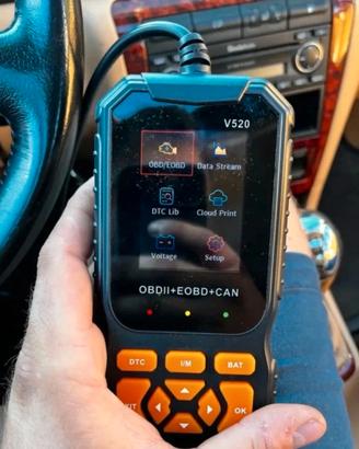 Scanner diagnostico auto OBD2 V520 lettore codici
