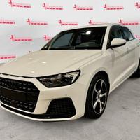 Audi A1 SPB 25 TFSI Identity Black FULL PARI...