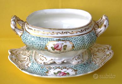 DERBY- Centerpiece "FLORAL". 1825- United Kingdom