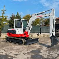 E116 Escavatore 50 q Takeuchi TB250