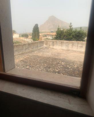 Casa con terreno a Custonaci