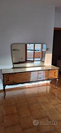 Cassettiera con specchio e ripiano in marmo