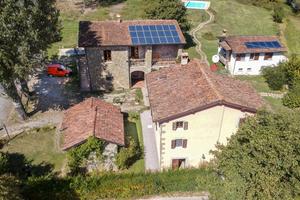 Proprieta' immobiliare con 22 posti letto