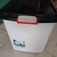 Scatola plastica con coperchio 60 L