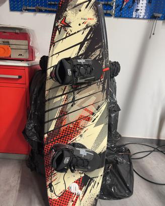 Wakeboard jobe 138 + attacchi