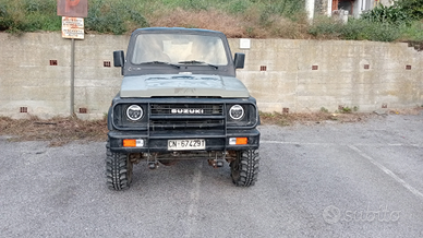 Suzuki samurai sj 413