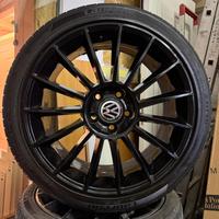 Set di pneumatici e dischi - molle per assetto