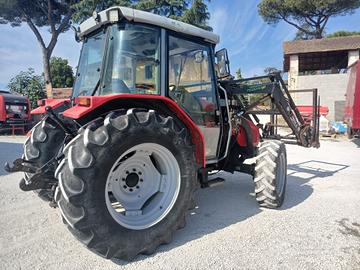 Trattore usato marca Massey Ferguson modello 4225 