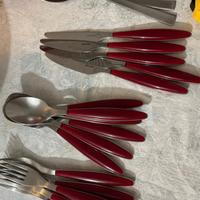 Set posate Guzzini rosse