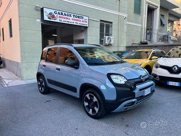 Fiat Panda 1.0 FireFly S&S Hybrid City Cross PREZZ