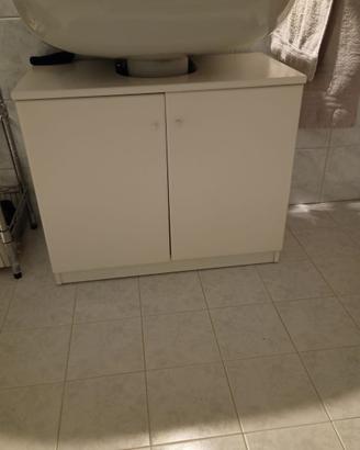 Mobile sotto lavabo e pensili per bagno