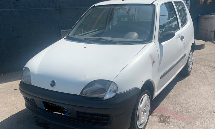 Fiat 600 cilindrata 900