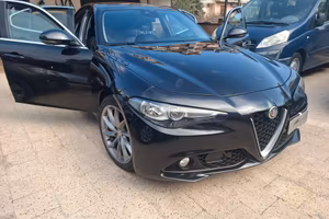 Alfa Romeo Giulia - 2.2 Eco Business Super 180 CV
