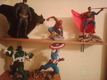 Collezione action figure supereroi 