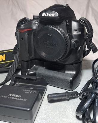 Nikon D5000 