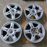 Cerchi in lega 16 Pollici Fiat
