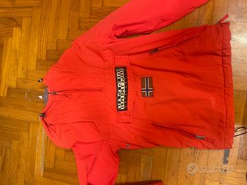 Giacca invernale napapijri rossa(prezzo trattabile