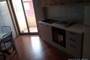 Trilocale ammobiliato