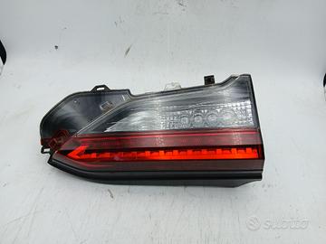 Fanale post sx TOYOTA RAV 4 V '18