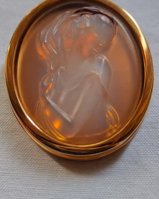 Spilla  Clemence Lalique Paris