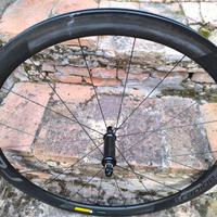 ruota anteriore roval clx 40